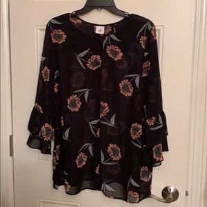 Sheer black/coral/green top